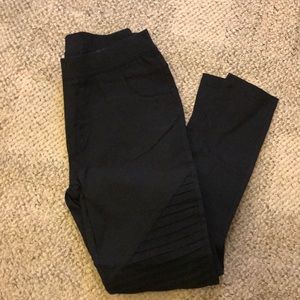 NWOT Moto Black Skinny Pants
